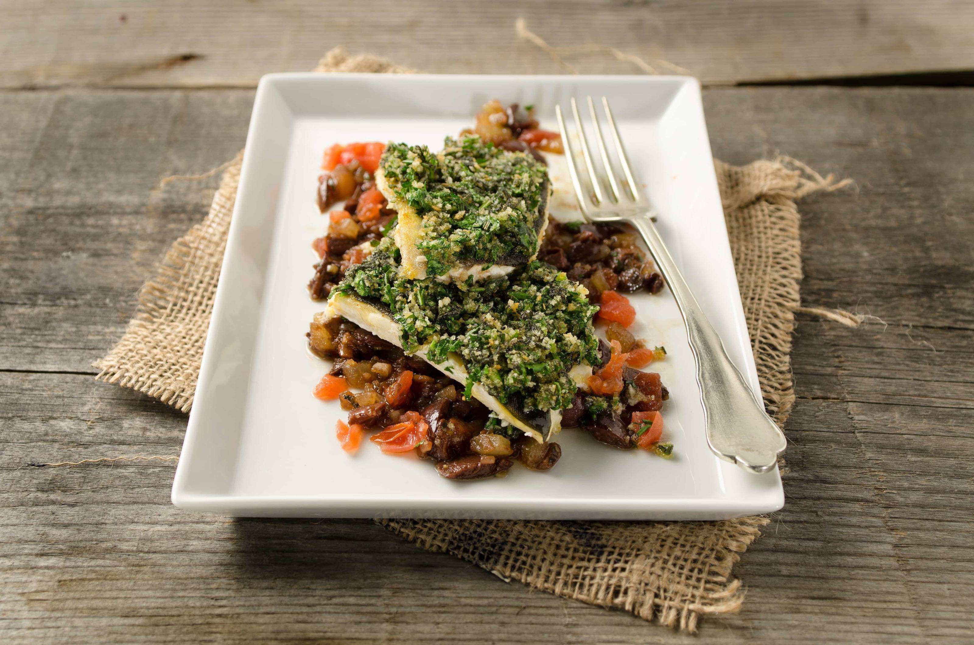 Saiblingsfilet in der Kräuterkruste auf Gemüsebett Rezept