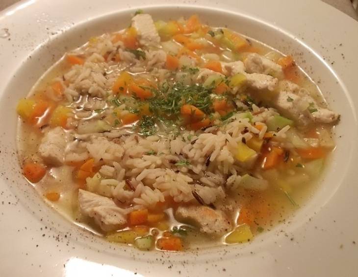 Schnelle Hühnersuppe zum Gesundwerden Schnelle Hühnersuppe zum Gesundwerden
