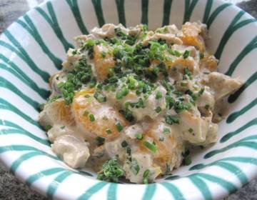 Salat mit Hühnerfleisch und Mandarinen Salat mit Hühnerfleisch und Mandarinen