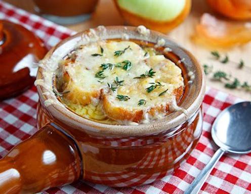 Französische Apfel-Zwiebelsuppe