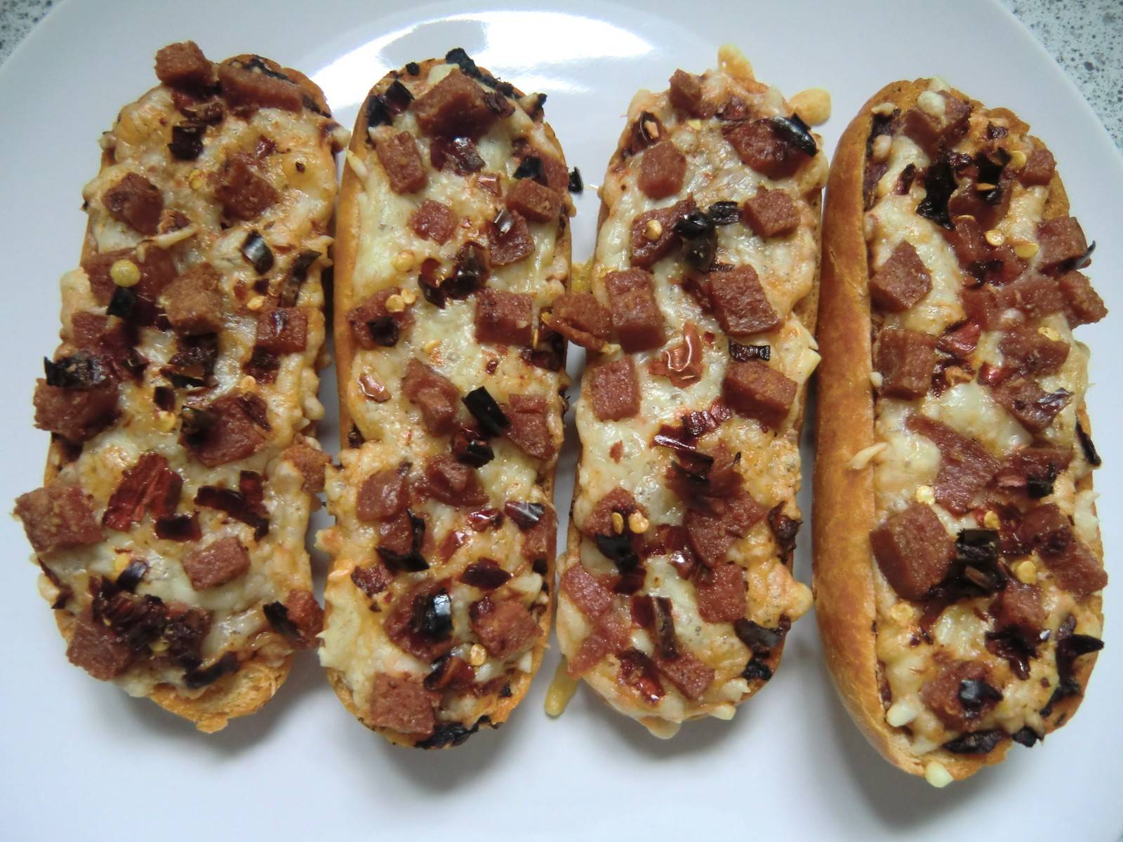 Recept für Salami-Chili-Baguette