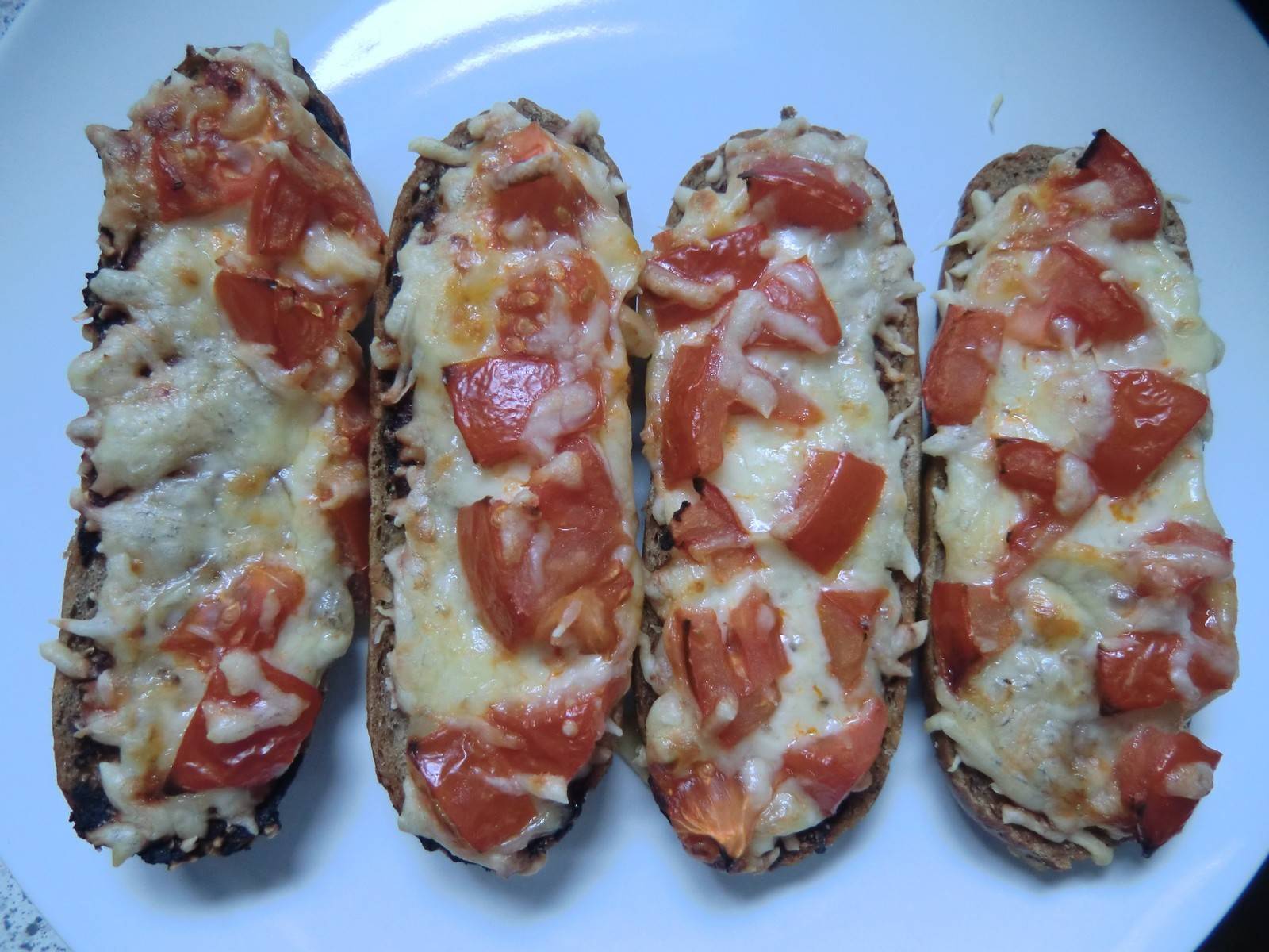 Rezept für Tomaten-Vollkornbaguette