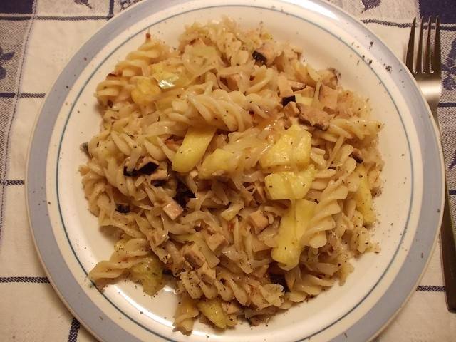 Rezept für Ananas-Kraut-Fusilli