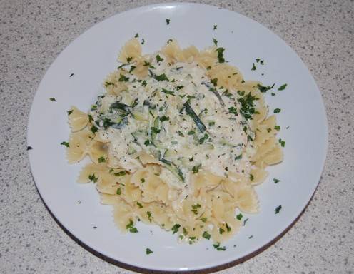 Farfalle mit Zucchinicreme