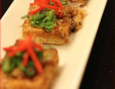 Agedashi Tofu Sie sehen dieses Bild nicht? Klicken Sie mit der rechten Maustaste darauf und wählen Sie „Bilder herunterladen.“