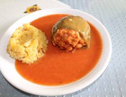 Omas gefüllte Paprika Omas gefüllte Paprika
