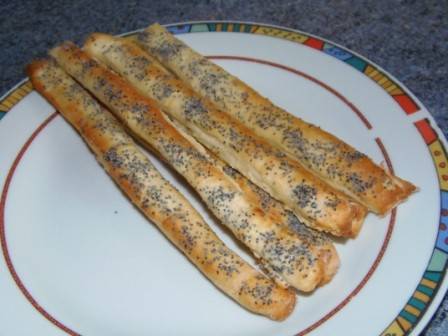 Mohn-Muffins mit Zitronenglasur Rezept - ichkoche.at Mohn-Muffins mit Zitronenglasur Rezept - ichkoche.at