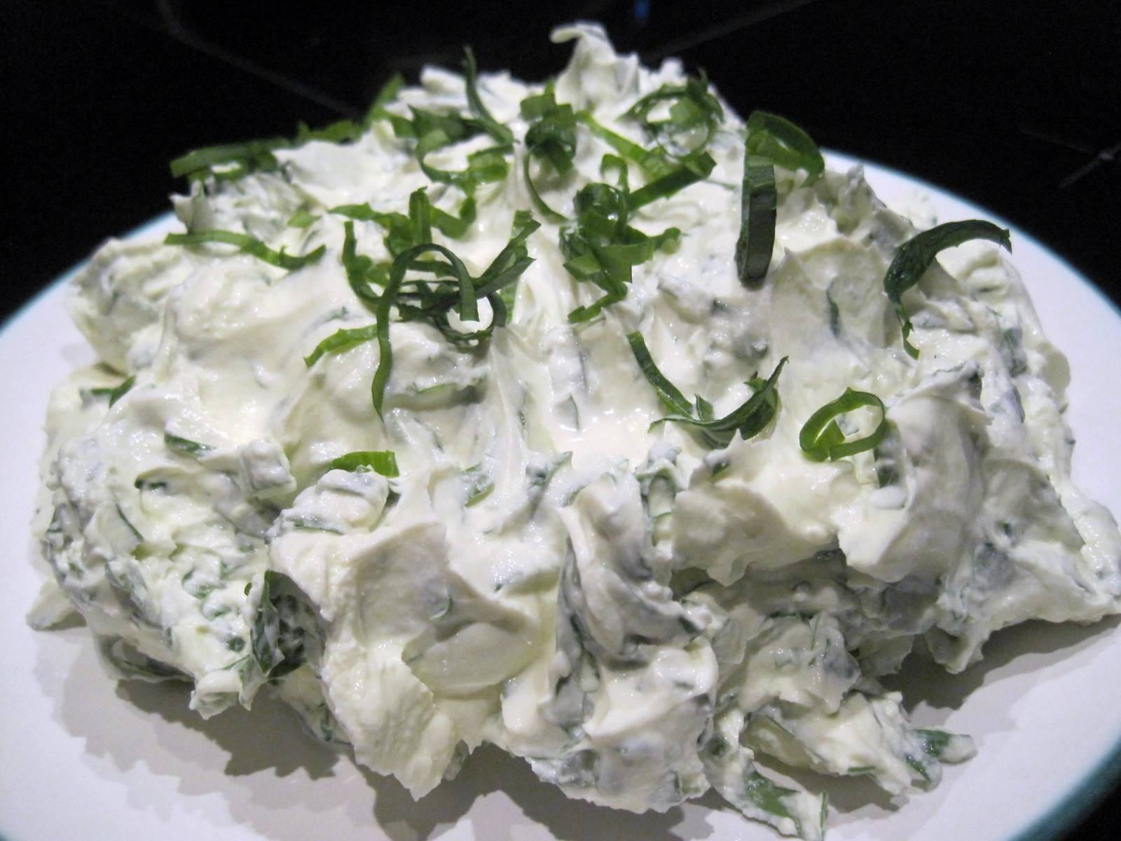 Bärlauch-Aufstrich Rezept - ichkoche.at