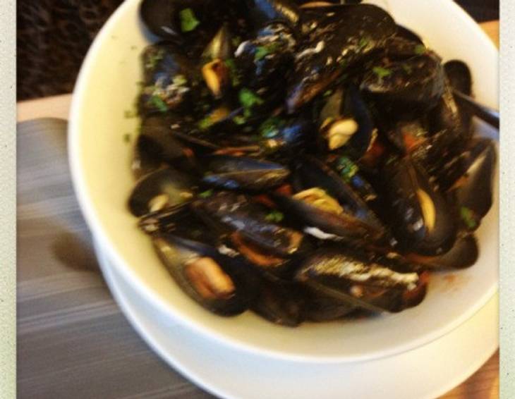 Cozze alla marinara Cozze alla marinara