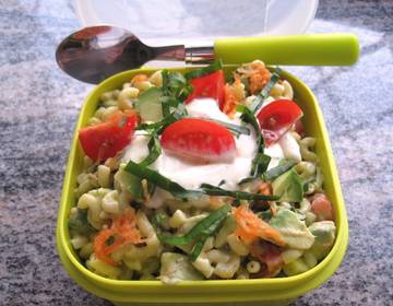 Nudelsalat mit Avocado Nudelsalat mit Avocado