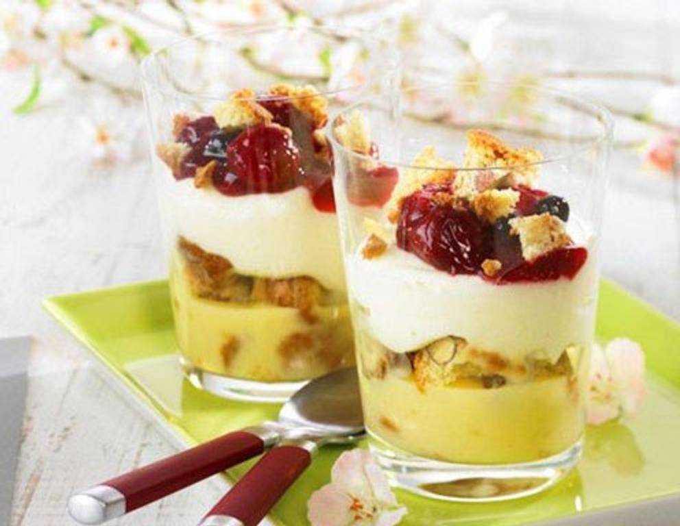 Fruchtiges Cantuccini-Tiramisu Fruchtiges Cantuccini-Tiramisu