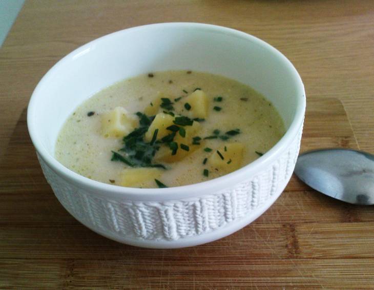 Erdäpfel-Rahmsuppe Erdäpfel-Rahmsuppe