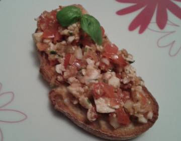 Tomaten-Mozzarella-Aufstrich Tomaten-Mozzarella-Aufstrich