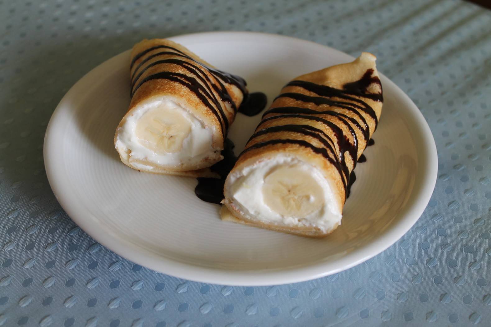 Bananen-Topfenpalatschinken Rezept - ichkoche.de Bananen-Topfenpalatschinken Rezept - ichkoche.de