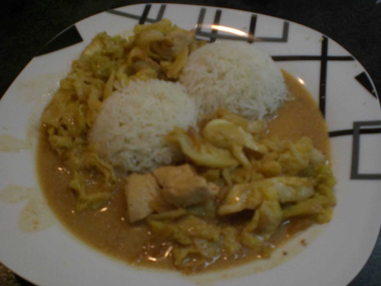 Hühnergeschnetzeltes mit Kohl Rezept - ichkoche.de