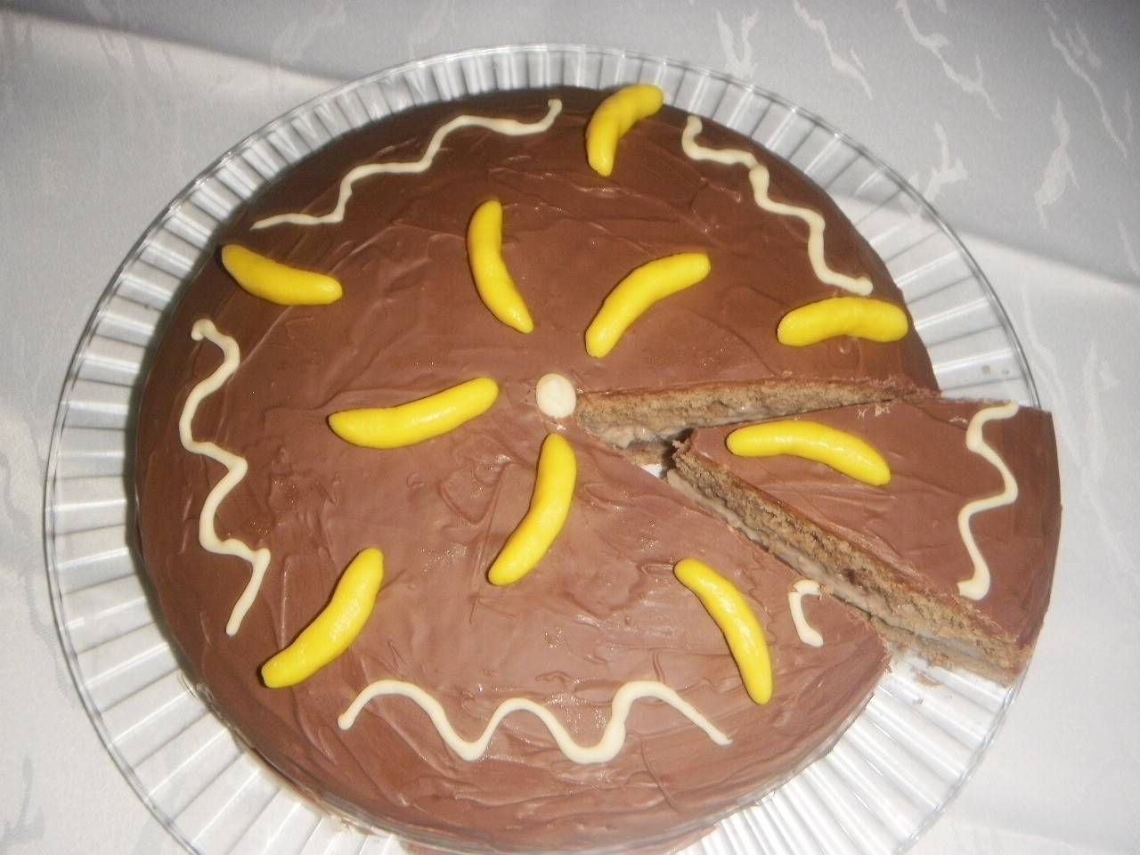 Bananen-Mandel-Schoko-Torte