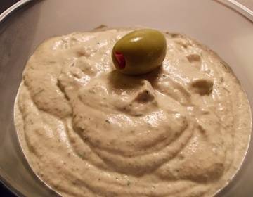 Auberginenpüree mit Tahin Auberginenpüree mit Tahin