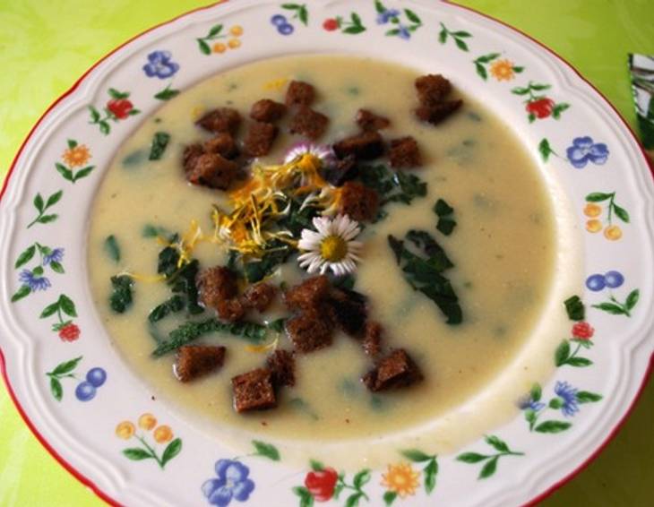 Wildkräutersuppe