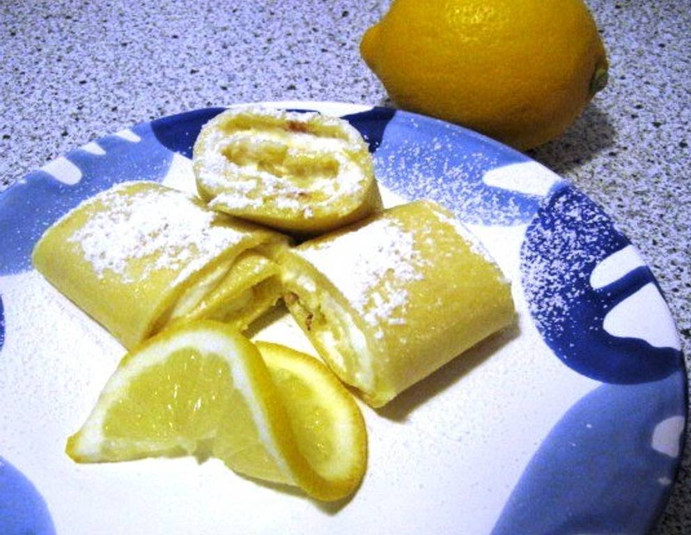 Zitronenpalatschinken Zitronenpalatschinken