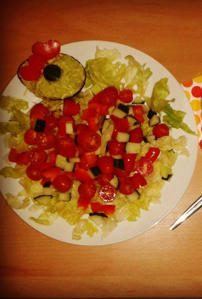 Salat mit Avocadocreme zum Verlieben Rezept - ichkoche.de Salat mit Avocadocreme zum Verlieben Rezept - ichkoche.de