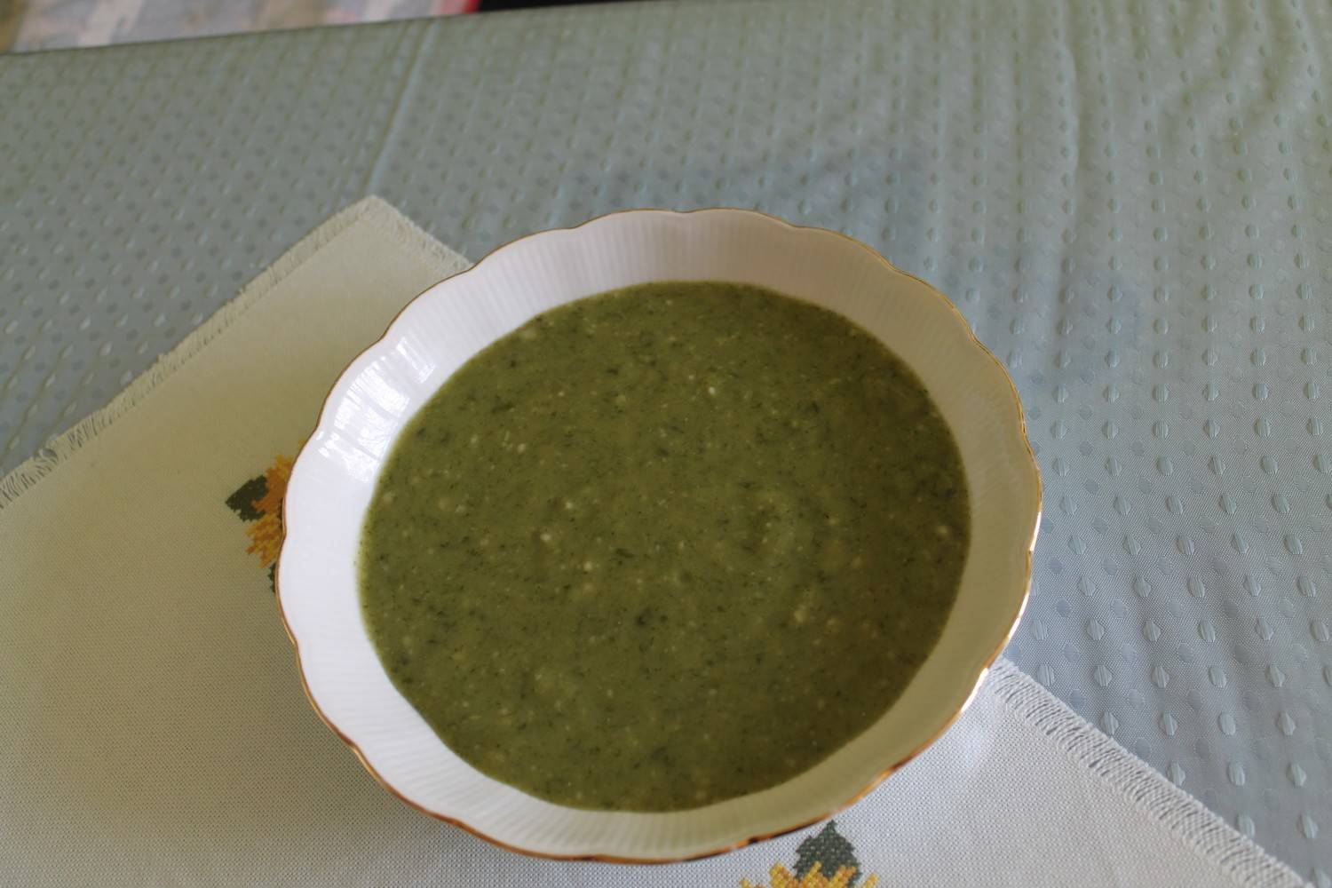 Bärlauchsuppe Rezept - ichkoche.ch
