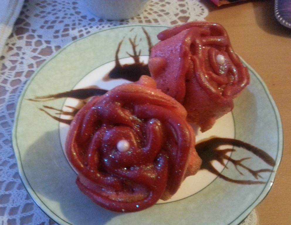 Süße Rosen-Küchlein Süße Rosen-Küchlein