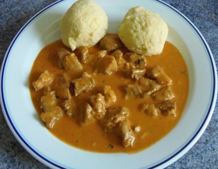 Paprika-Rahm-Geschnetzeltes Paprika-Rahm-Geschnetzeltes