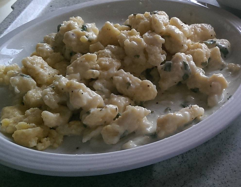 Polentaspätzle mit Bärlauchsauce Polentaspätzle mit Bärlauchsauce