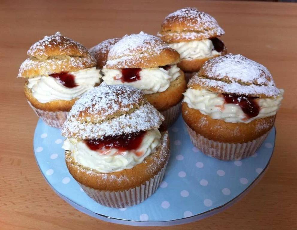 Gefüllte Brioche Gefüllte Brioche