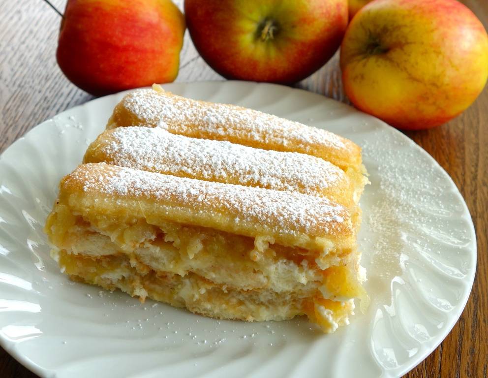 Eierlikör-Apfelmus-Schnitte Eierlikör-Apfelmus-Schnitte