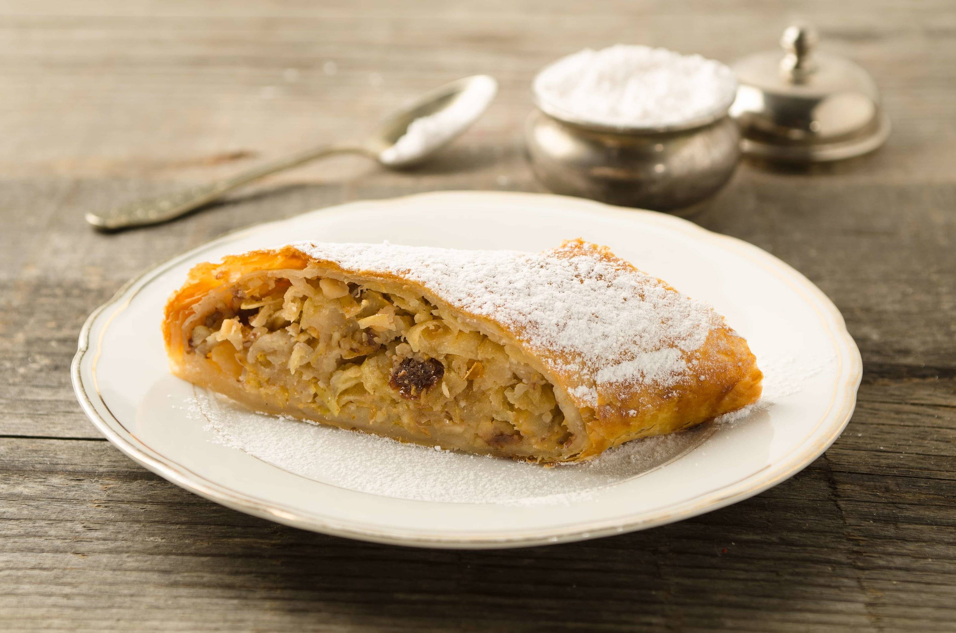 Apfelstrudel mit Blätterteig Rezept - ichkoche.at Apfelstrudel mit Blätterteig Rezept - ichkoche.at