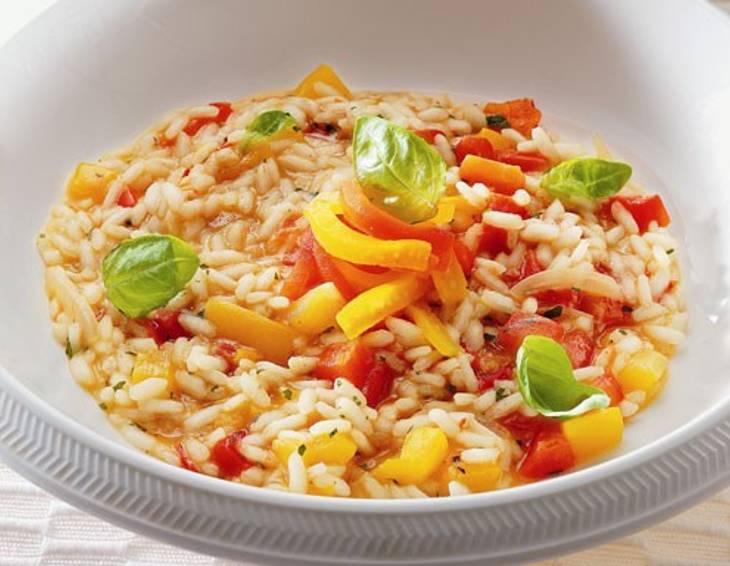 Risotto mit gelben und roten Paprika