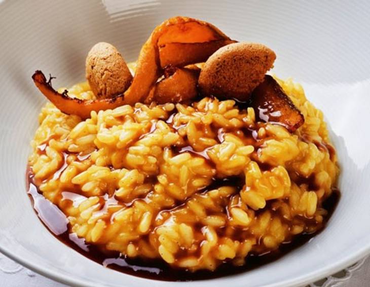 Steinpilz-Risotto mit Kürbis und Amaretti