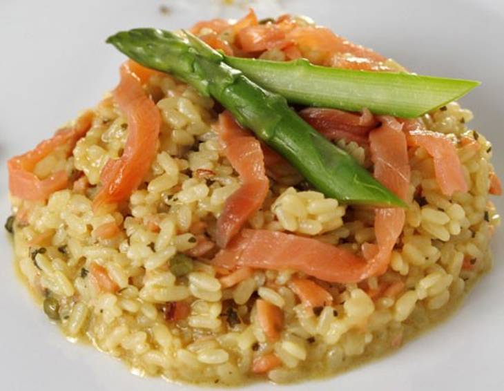 Risotto Pronto Spargel mit Räucherlachs Risotto Pronto Spargel mit Räucherlachs