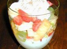 Früchteeisbecher Früchteeisbecher