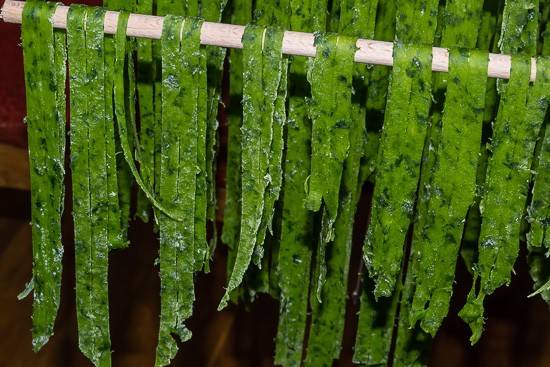 Bärlauchnudeln Rezept - ichkoche.at Bärlauchnudeln Rezept - ichkoche.at