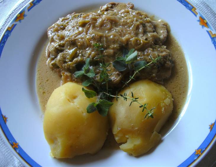 Kalbsschnitzel in Lauchsauce