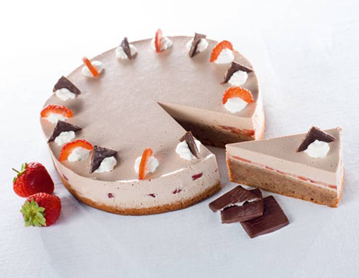 Aftereight Torte mit Erdbeeren Aftereight Torte mit Erdbeeren