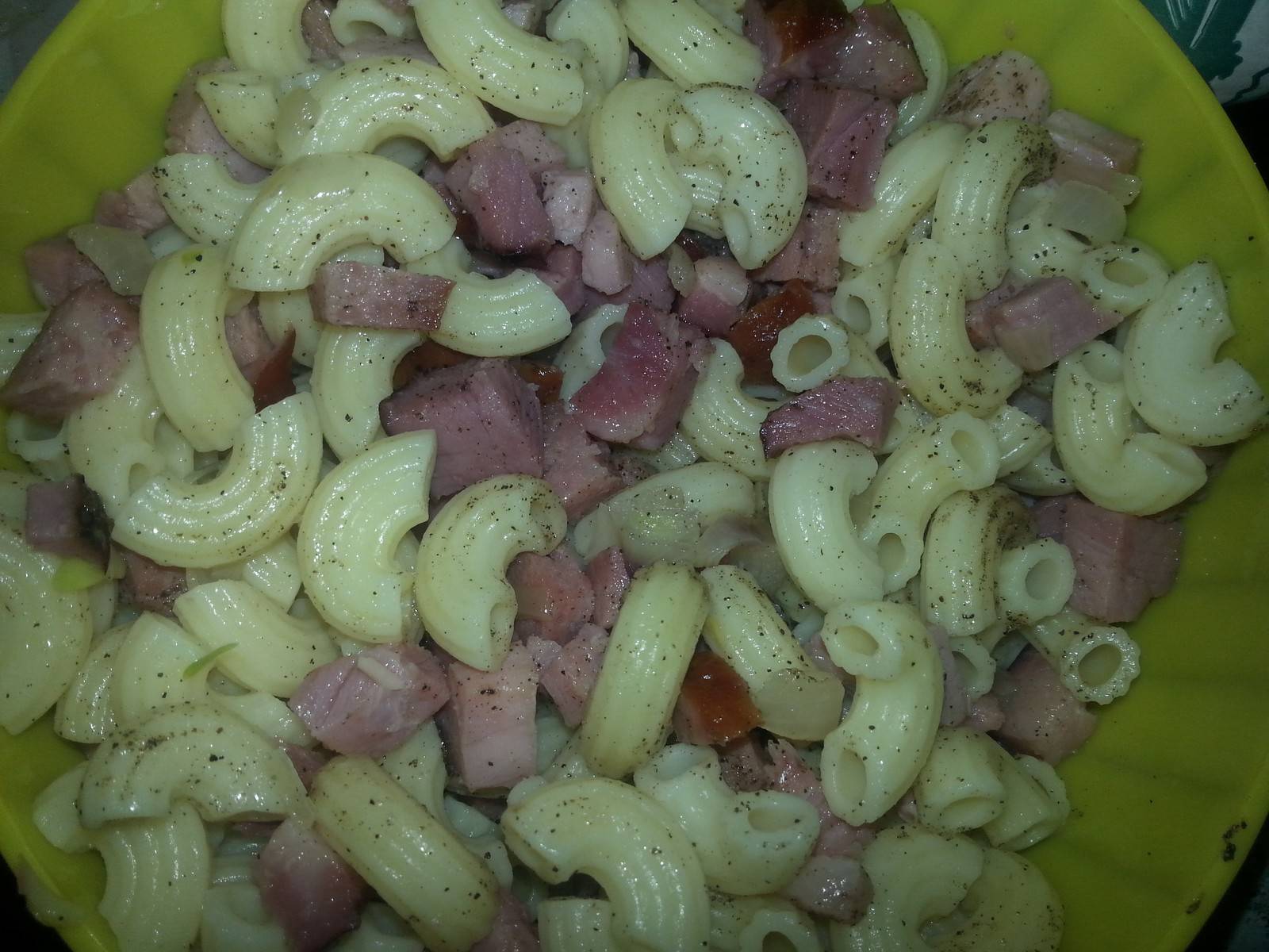 Nudelsalat mit Fleischresten Rezept - ichkoche.de Nudelsalat mit Fleischresten Rezept - ichkoche.de