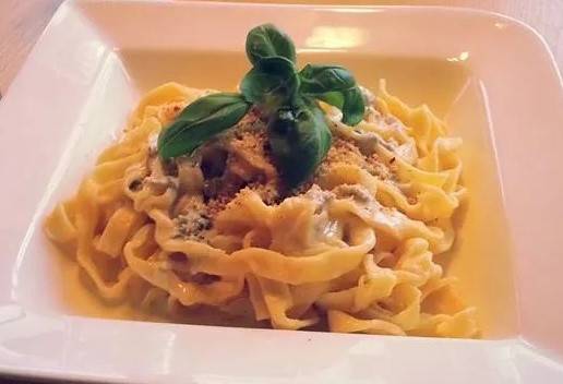 Nudeln mit Gorgonzolasauce Rezept - ichkoche.de
