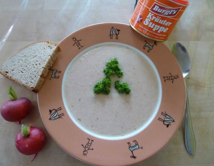 Radieschensuppe mit Couscous Radieschensuppe mit Couscous