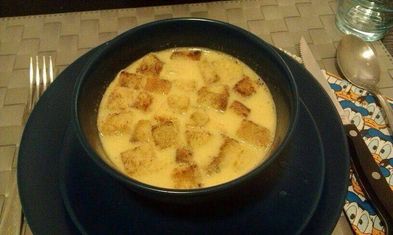 Käsesuppe Rezept - ichkoche.de Käsesuppe Rezept - ichkoche.de