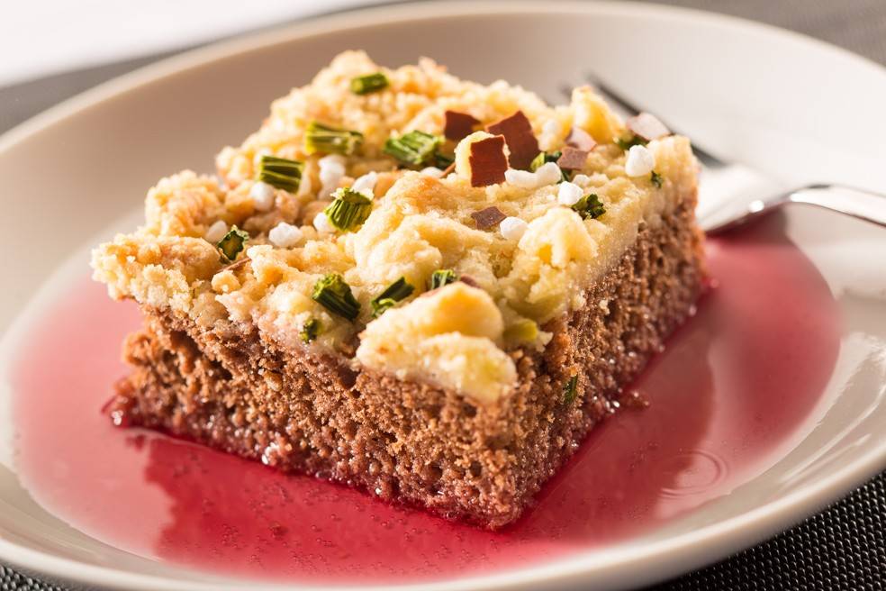 B´soffener Grüner Spargel-Kuchen mit Streusel Rezept - ichkoche.ch