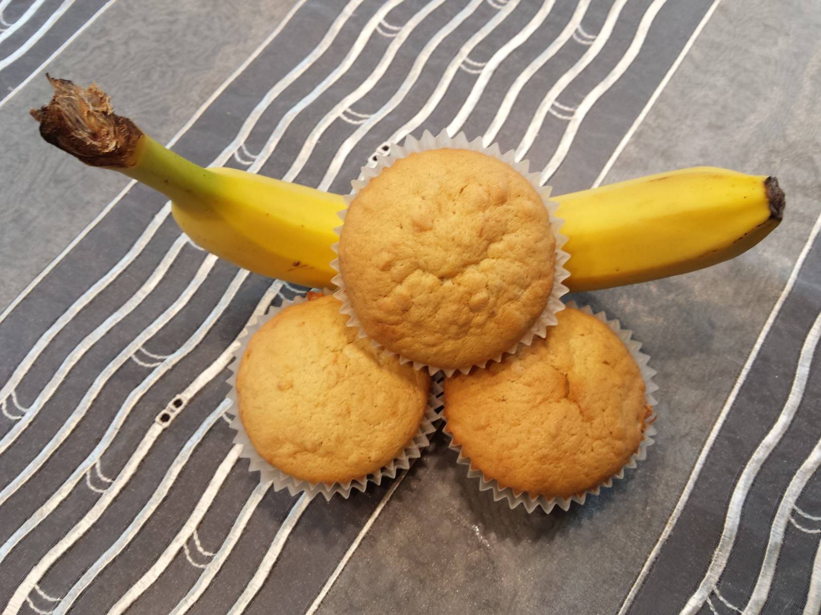 Bananenmuffins Rezept - ichkoche.de Bananenmuffins Rezept - ichkoche.de