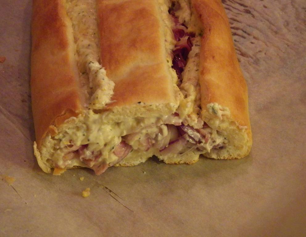 Party-Pizza-Brot mit Zwiebel Party-Pizza-Brot mit Zwiebel