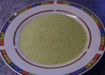 Zucchinicremesuppe Rezept - ichkoche.de Zucchinicremesuppe Rezept - ichkoche.de