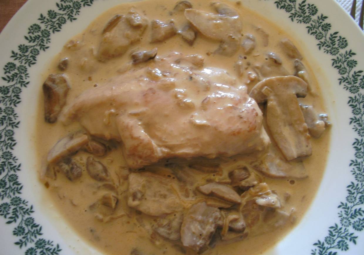 Champignonsauce mit Hendlfilet Rezept - ichkoche Champignonsauce mit Hendlfilet Rezept - ichkoche