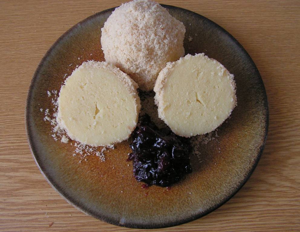 Topfenknödel Topfenknödel