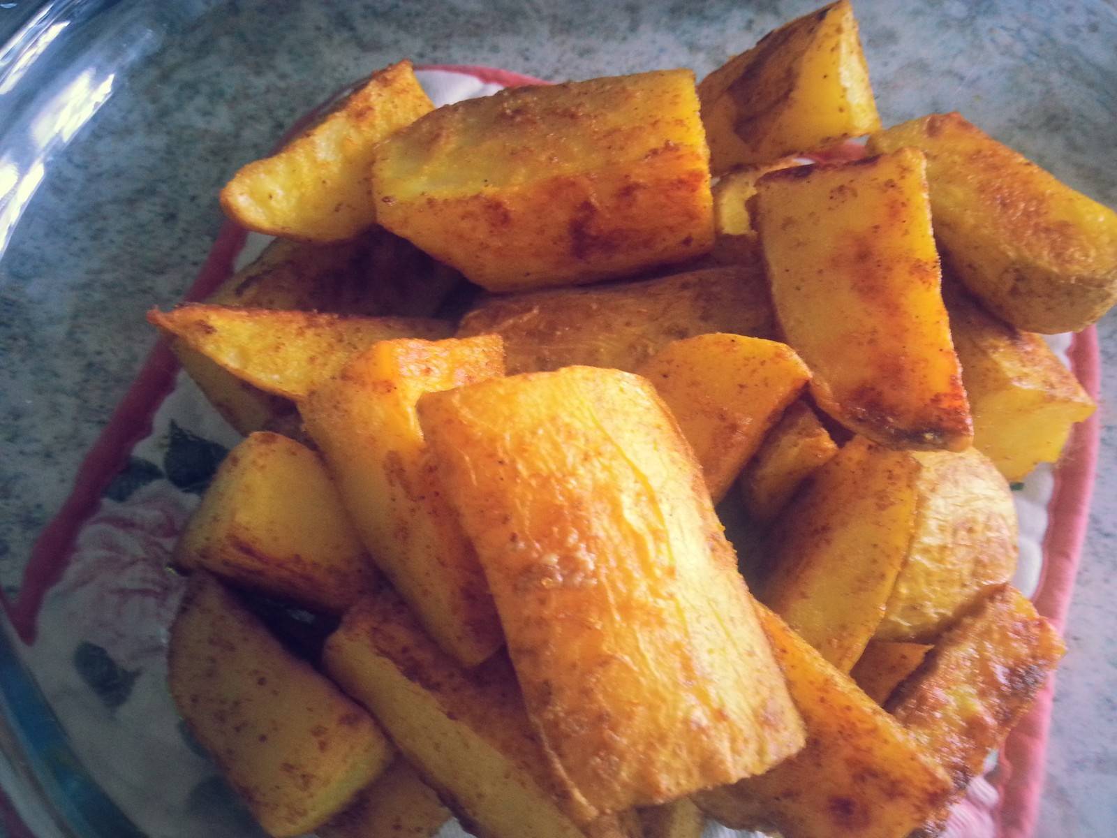 Curry Potato Wedges