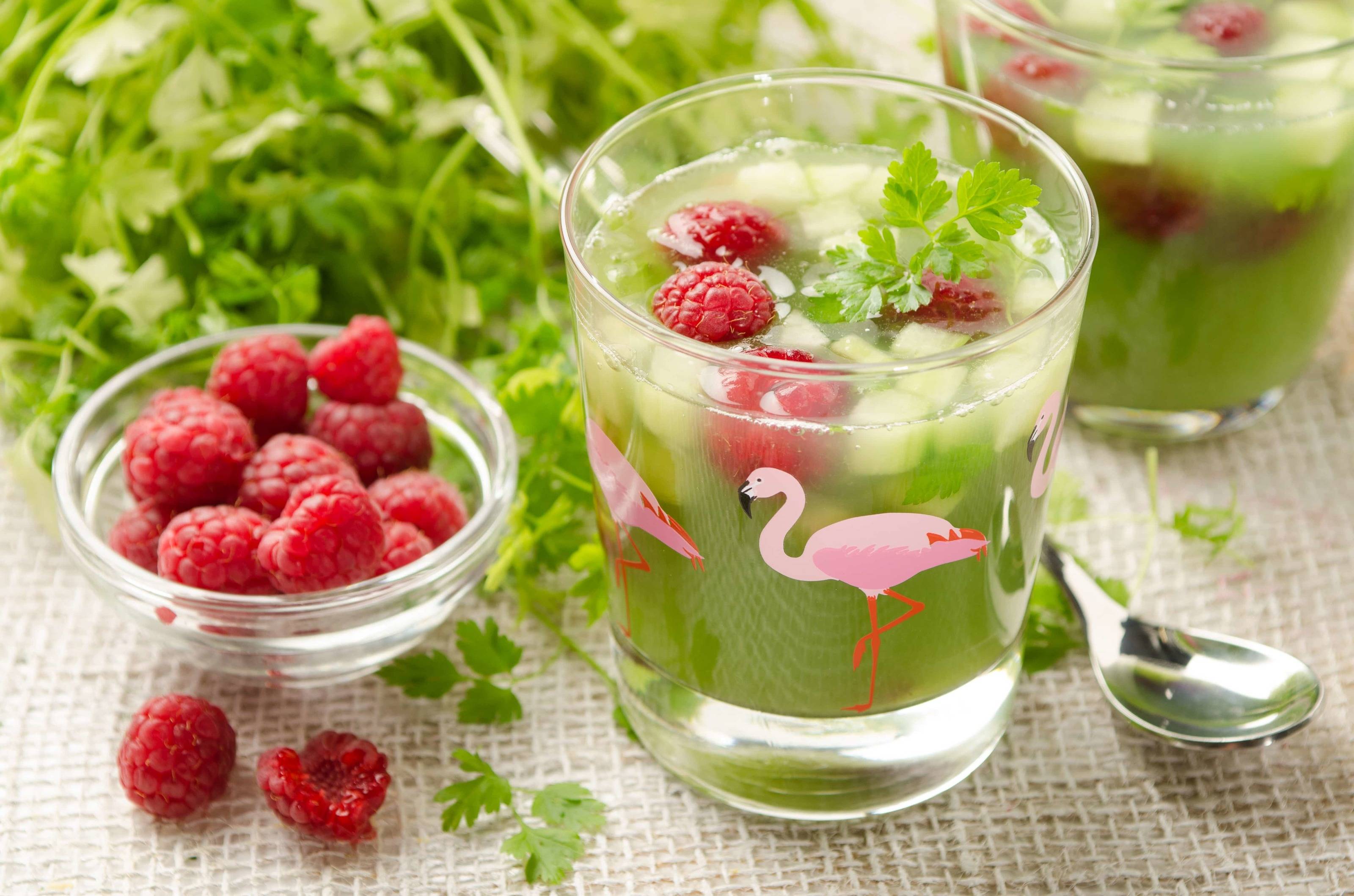 Gurken-Bowle mit Ingwer Rezept - ichkoche.at Gurken-Bowle mit Ingwer Rezept - ichkoche.at